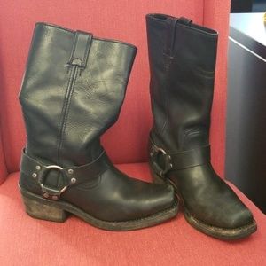 Harley Davidson black leather riding boots